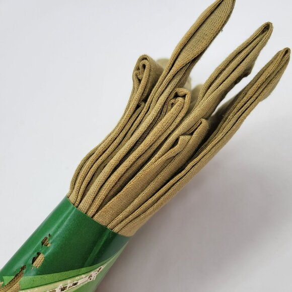 Vintage Men's Khaki Socks 6 Pair Fine Mercerized Cotton Packard Hosiery NOS - Picture 9 of 16